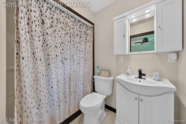 4254 W Highland Road, Highland, MI 48357