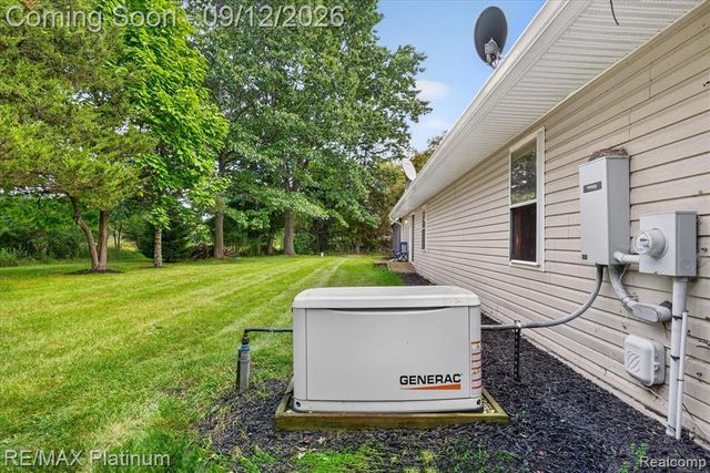 4254 W Highland Road, Highland, MI 48357