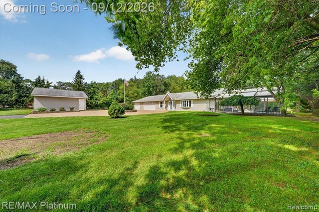 4254 W Highland Road, Highland, MI 48357