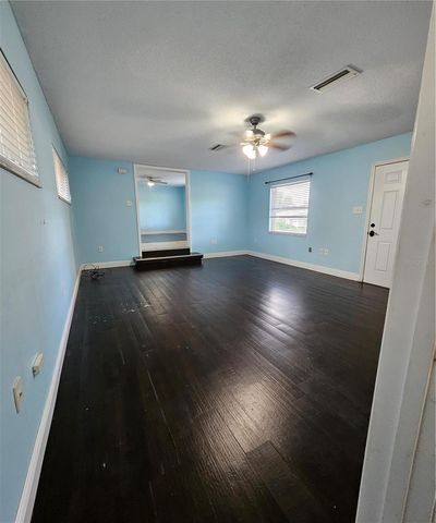 7237 HILLCREST STREET, Leesburg, FL 34748