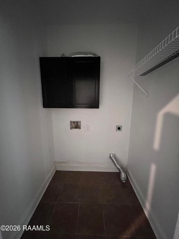 100 Cautillion Drive, Youngsville, LA 70592