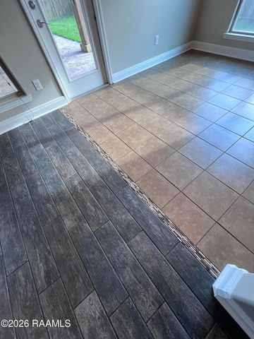 100 Cautillion Drive, Youngsville, LA 70592