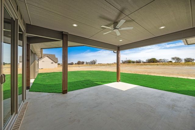 120 Quail Run Court, Decatur, TX 76234