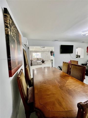 6120 SW 15th Ct, North Lauderdale, FL 33068