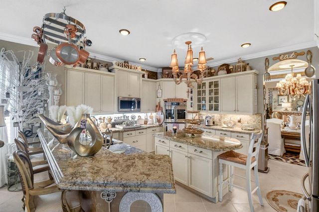 611 Edgebrook Lane, Royal Palm Beach, FL 33411