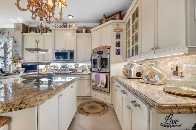 611 Edgebrook Lane, Royal Palm Beach, FL 33411