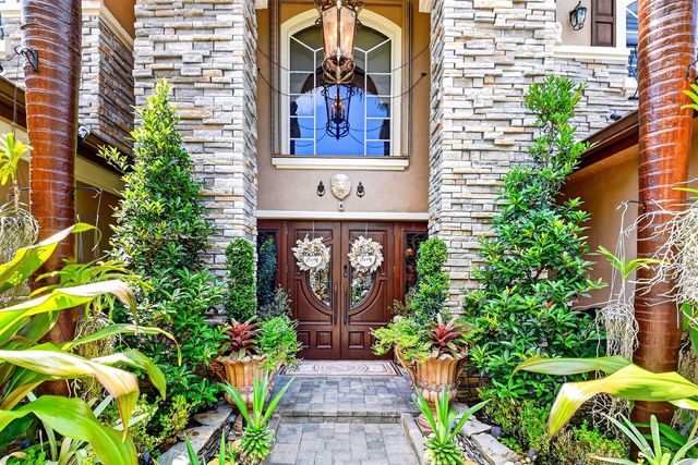 611 Edgebrook Lane, Royal Palm Beach, FL 33411