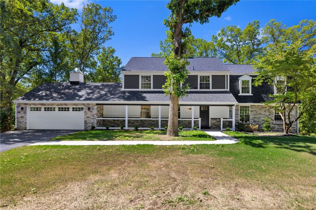 8241 Thompson Run, Mccandless, PA 15237