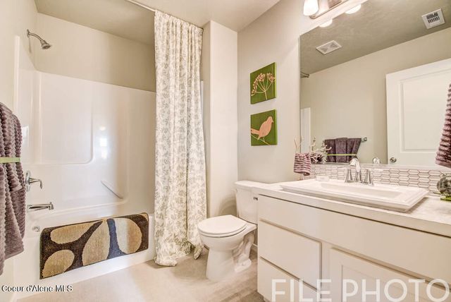 11 N DRUMMOND ST, Spokane Valley, WA 99016