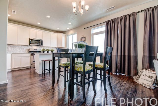 11 N DRUMMOND ST, Spokane Valley, WA 99016