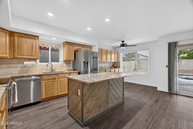 1301 E SIERRA MADRE Avenue, Gilbert, AZ 85296