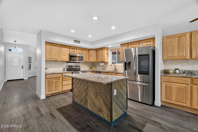 1301 E SIERRA MADRE Avenue, Gilbert, AZ 85296