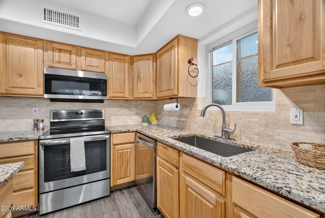 1301 E SIERRA MADRE Avenue, Gilbert, AZ 85296