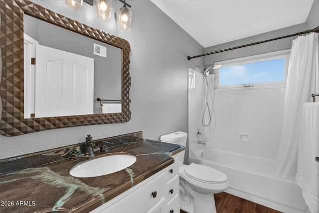 1301 E SIERRA MADRE Avenue, Gilbert, AZ 85296