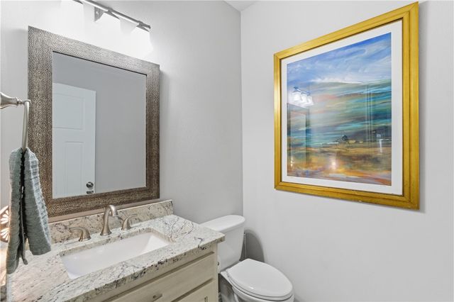 571 S Rainbow Road, Cave Springs, AR 72718