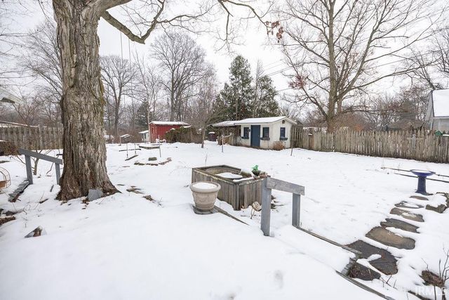 2525 W Lawson Road, Marion, IN 46952