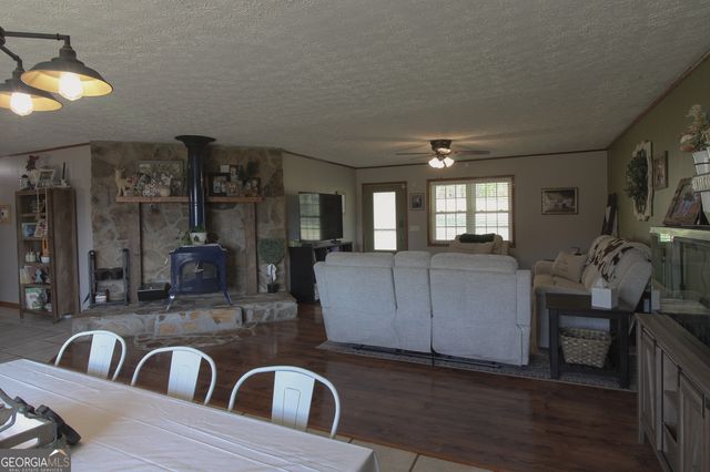 249 Cooper Road SE, Calhoun, GA 30701