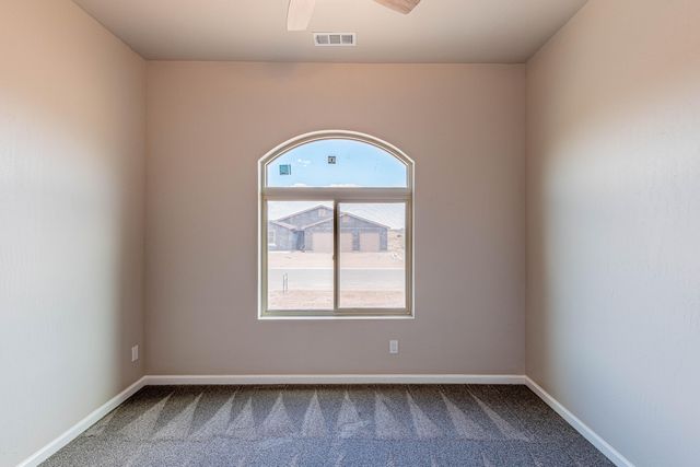 605 Colorado Mountain Road NE, Rio Rancho, NM 87124