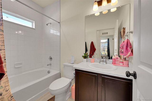 4424 N Quemoy Street, Aurora, CO 80019