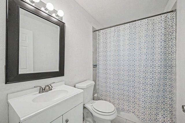716 Hargest Street A, Prairie View, TX 77446