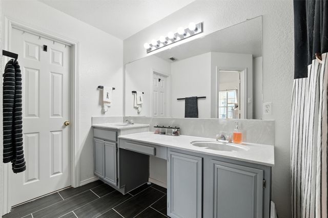 309 Anita Lane, Waxahachie, TX 75165