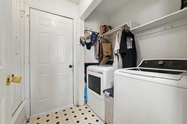 309 Anita Lane, Waxahachie, TX 75165