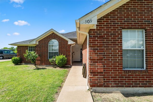309 Anita Lane, Waxahachie, TX 75165