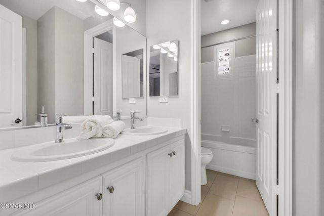 3421 Deep Waters Court, Simi Valley, CA 93065