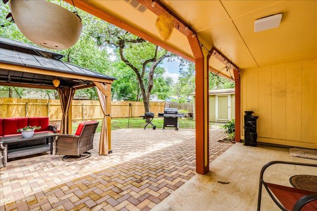 9716 Moorberry ST, Austin, TX 78729