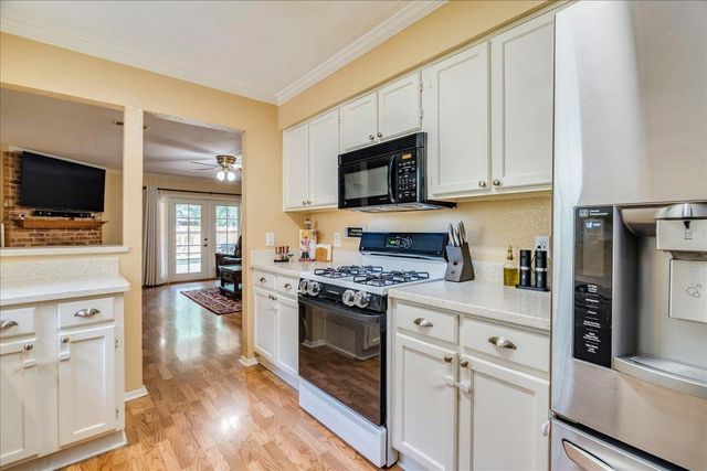 9716 Moorberry ST, Austin, TX 78729