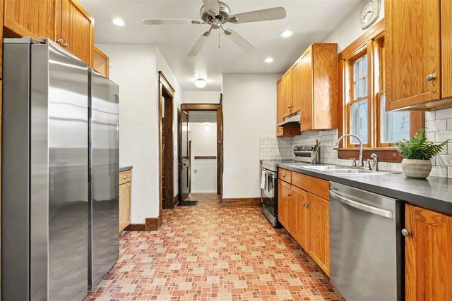 225 Sutherland Avenue, Watervliet, MI 49098