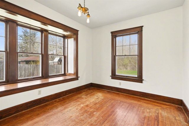 225 Sutherland Avenue, Watervliet, MI 49098