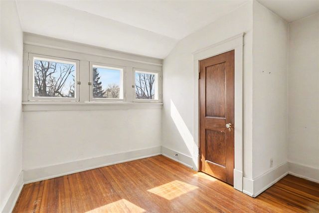 225 Sutherland Avenue, Watervliet, MI 49098