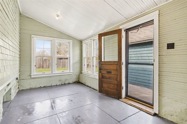 225 Sutherland Avenue, Watervliet, MI 49098