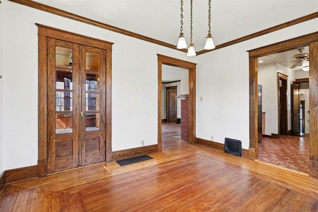 225 Sutherland Avenue, Watervliet, MI 49098