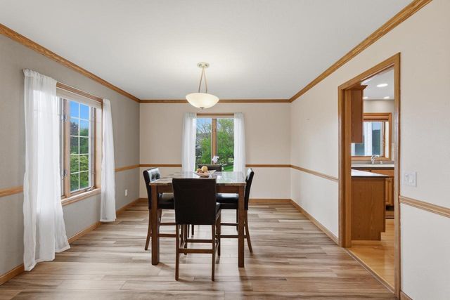 8813 Nelson Crossing, Verona, WI 53593