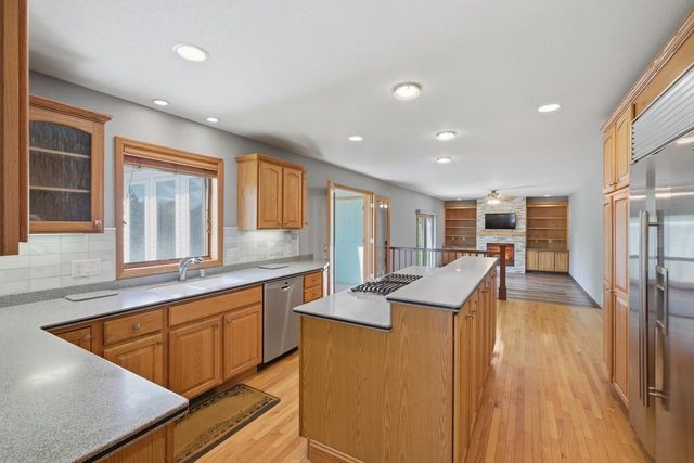 8813 Nelson Crossing, Verona, WI 53593