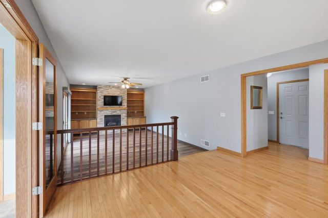8813 Nelson Crossing, Verona, WI 53593