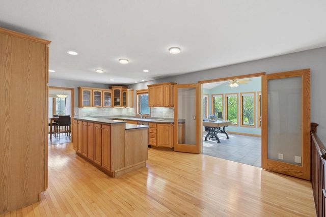 8813 Nelson Crossing, Verona, WI 53593