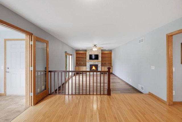 8813 Nelson Crossing, Verona, WI 53593