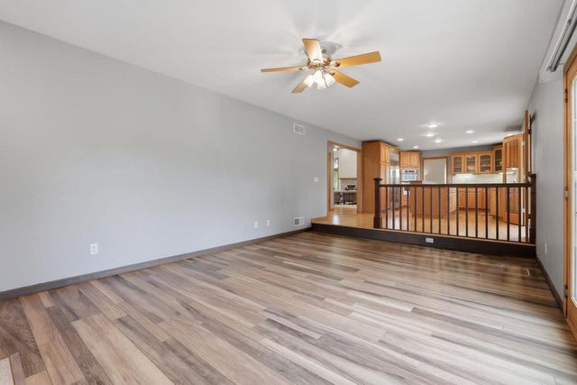8813 Nelson Crossing, Verona, WI 53593