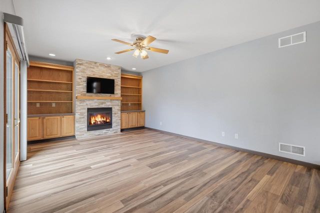 8813 Nelson Crossing, Verona, WI 53593