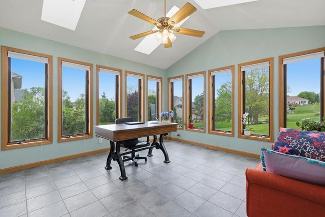 8813 Nelson Crossing, Verona, WI 53593