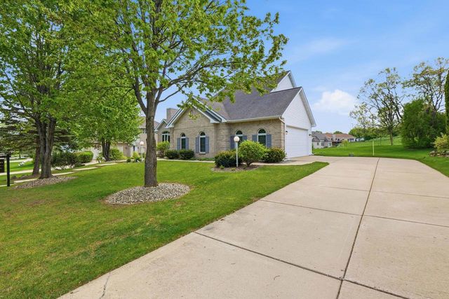 8813 Nelson Crossing, Verona, WI 53593