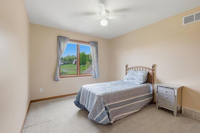 8813 Nelson Crossing, Verona, WI 53593
