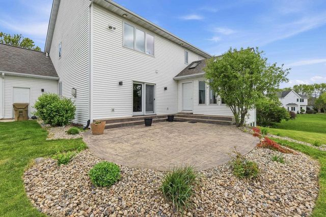 8813 Nelson Crossing, Verona, WI 53593