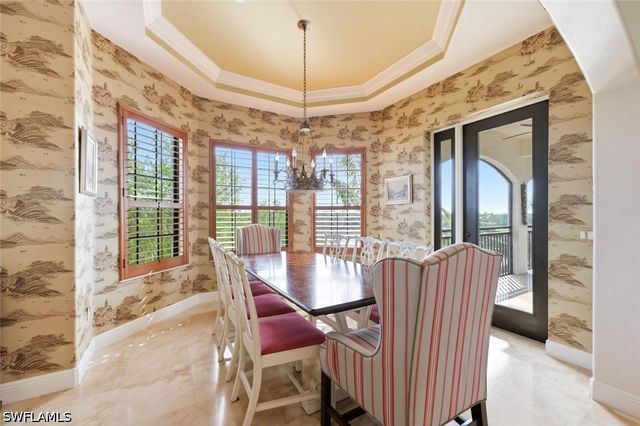 2538 Marquesa Royale LN PH 5-301, Naples, FL 34109