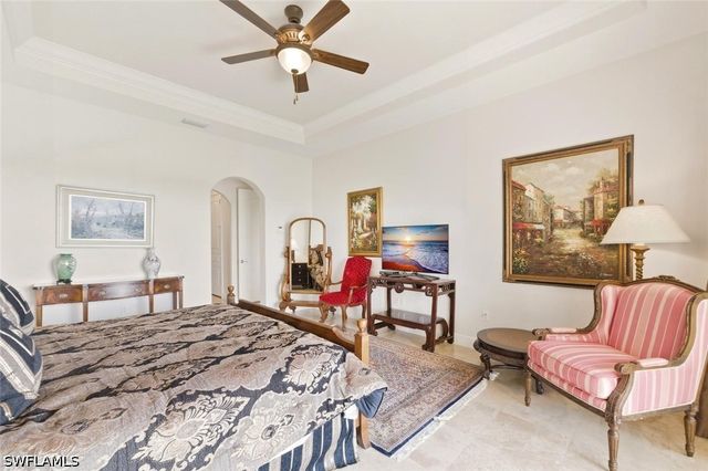 2538 Marquesa Royale LN PH 5-301, Naples, FL 34109