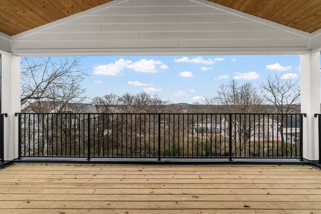 2804 Eastland Ave, Nashville, TN 37206