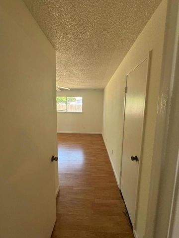 2912 Secretariat Drive, Atwater, CA 95301